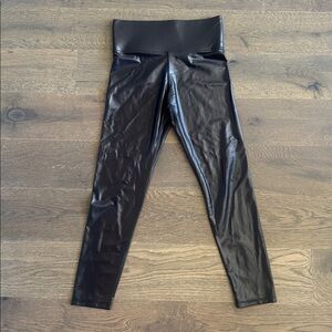 Carbon38 High-Rise 7/8 Legging in Takara Shine